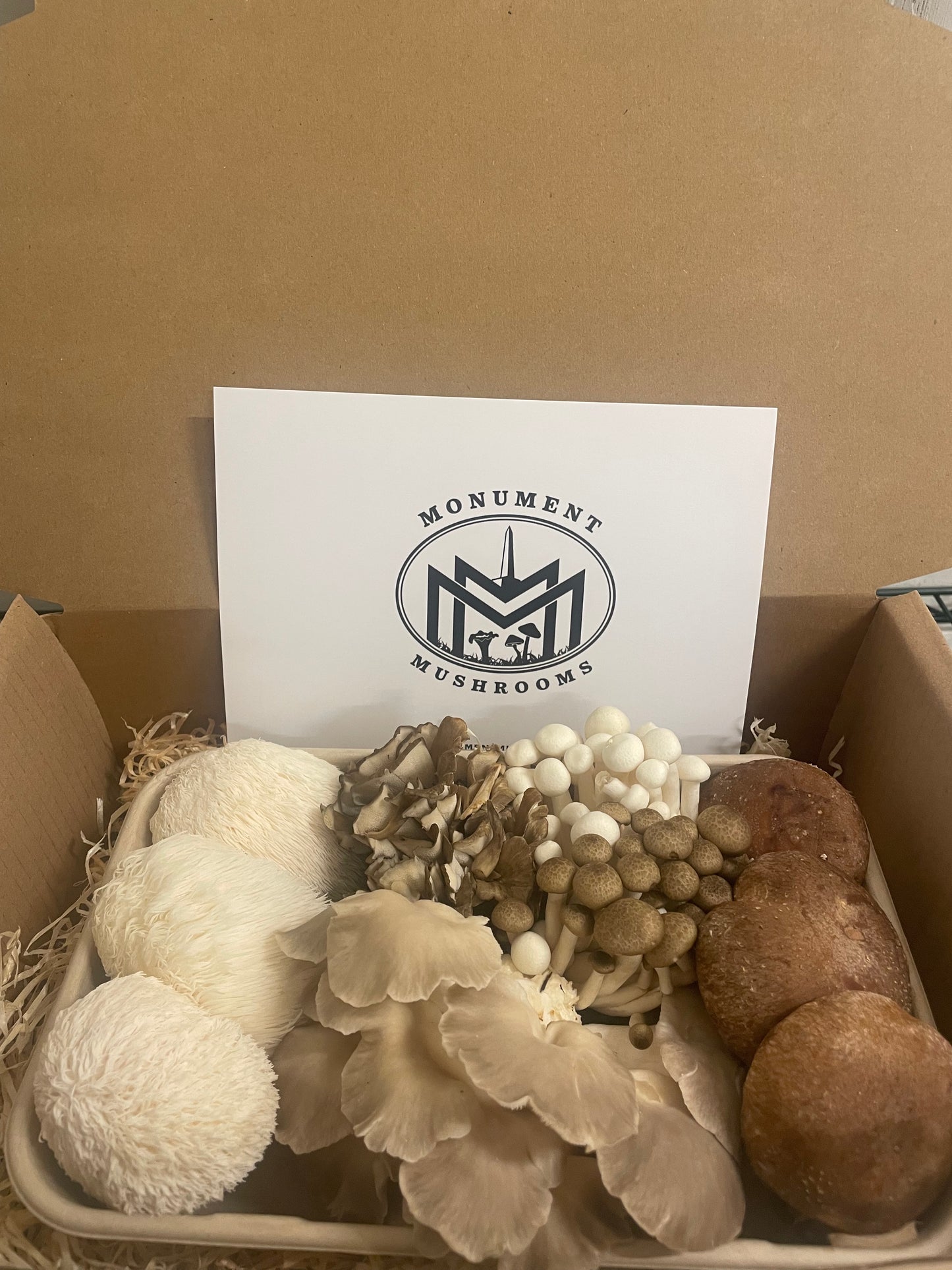 Gourmet 500g Mixed Woodland Mushroom Postal Box